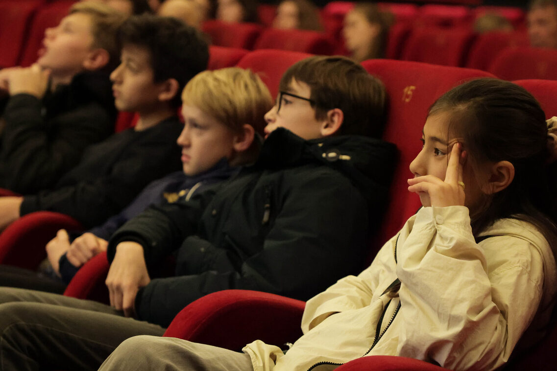 Юные любители кино на выставке Caligari FilmBühne